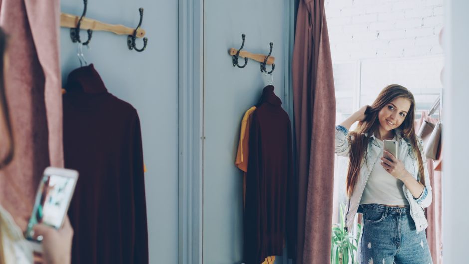 Les bases d’un dressing urbain facile à mixer